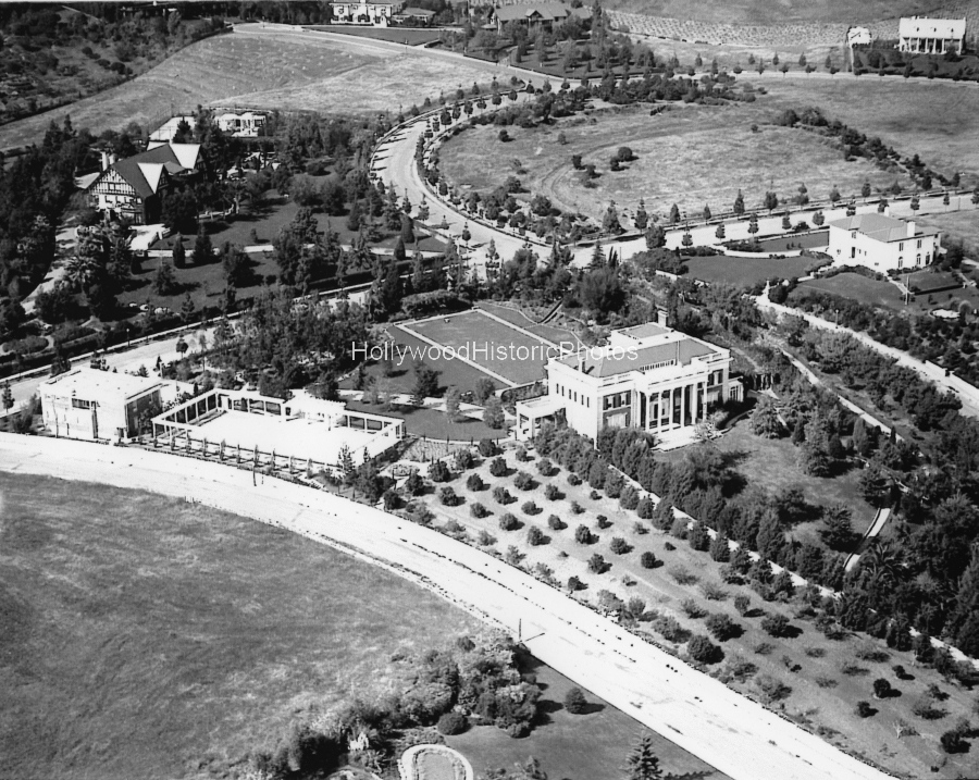 Irving Hellman Estate 1922 Rosewall located at 1600 Lexington Drive wm.jpg